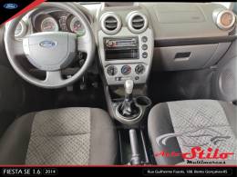 FORD - FIESTA - 2013/2014 - Branca - R$ 38.900,00