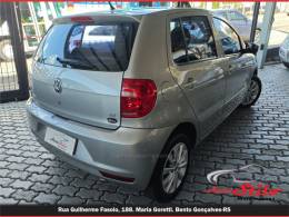 VOLKSWAGEN - FOX - 2012/2012 - Dourada - R$ 38.900,00