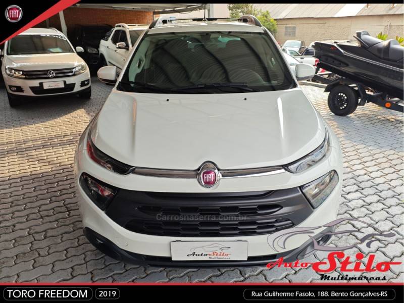 FIAT - TORO - 2018/2019 - Branca - R$ 95.900,00