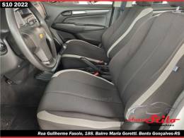 CHEVROLET - S10 - 2021/2022 - Prata - R$ 155.500,00