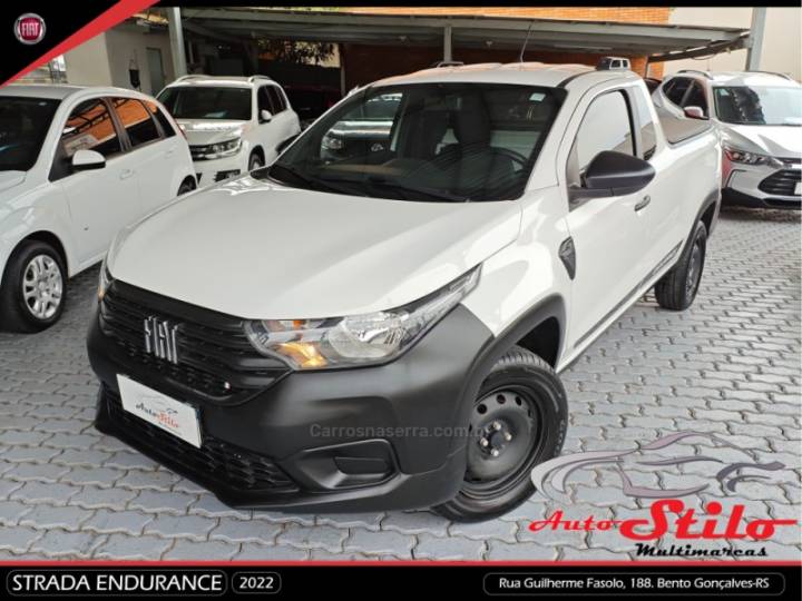 FIAT - STRADA - 2021/2022 - Branca - R$ 74.900,00