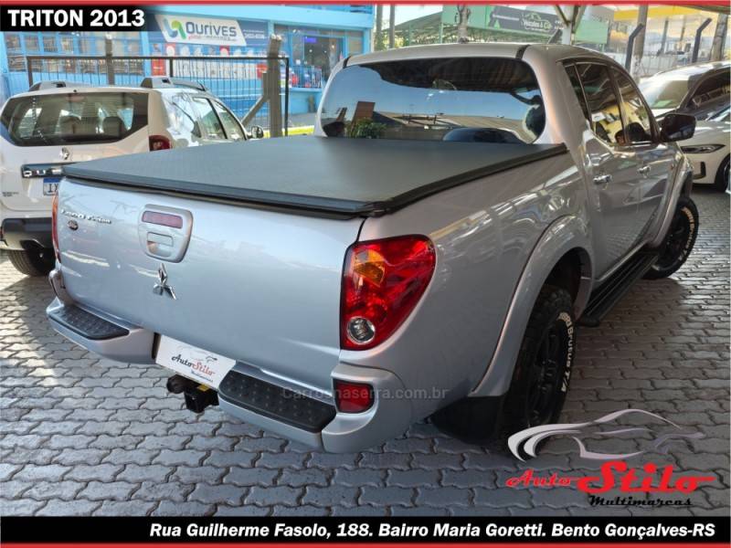 MITSUBISHI - L200 TRITON - 2013/2013 - Prata - R$ 107.900,00