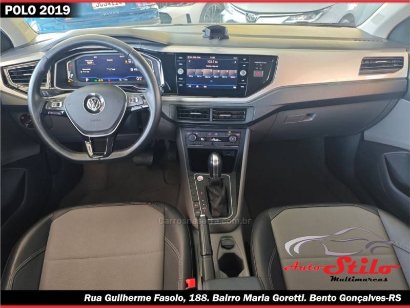 VOLKSWAGEN - POLO - 2018/2019 - Branca - R$ 79.900,00