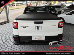 FIAT - STRADA - 2021/2022 - Branca - R$ 74.900,00