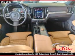 VOLVO - S60 - 2020/2020 - Cinza - R$ 175.900,00